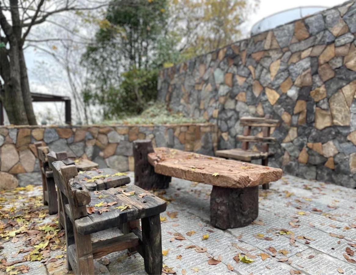 Wudang Mountain The Yew House Hotel Wudangshan Eksteriør billede